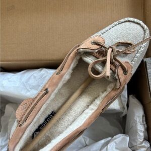 Brand New Sperry Women's Tan and Gray Moccasins
